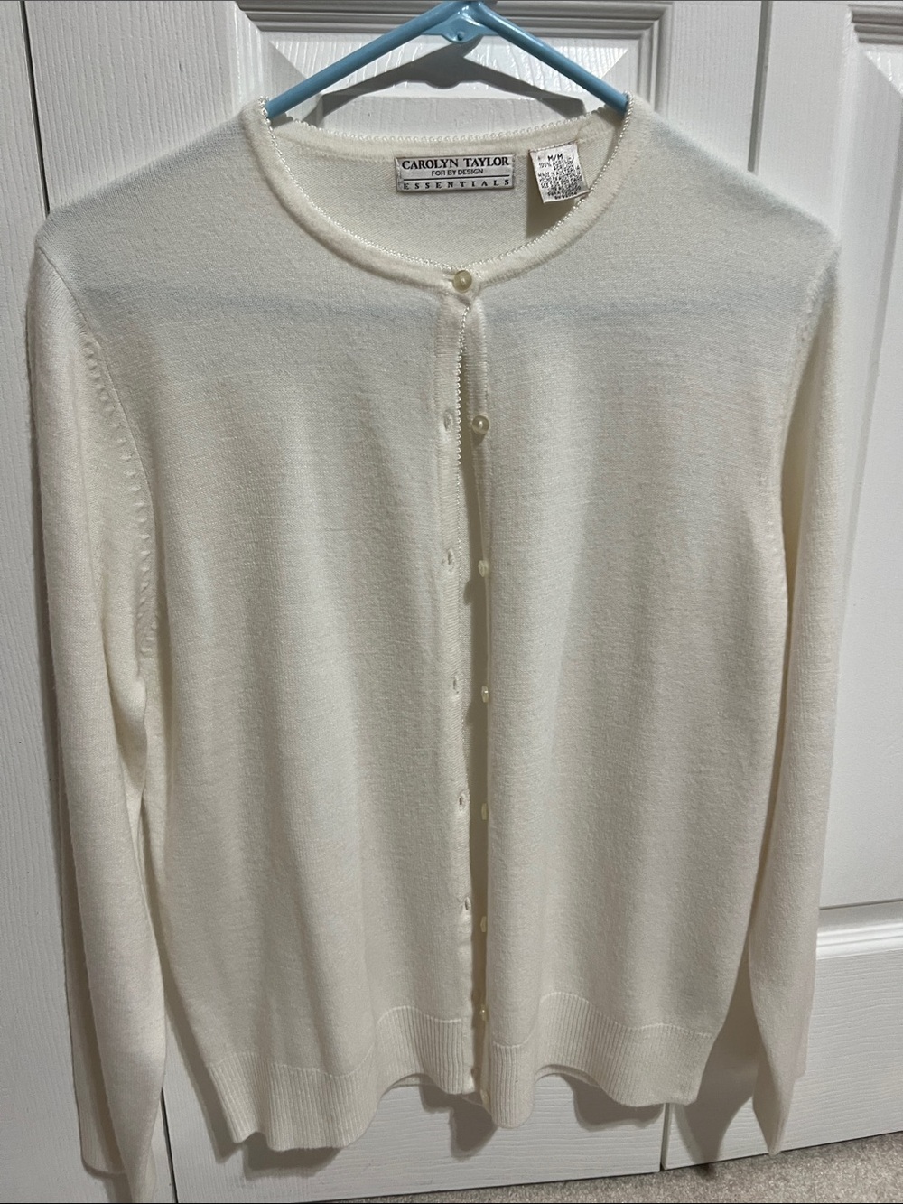 Carolyn Taylor Sweater SIZE Mdeium